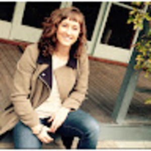 Meet your Posher, Caitlin